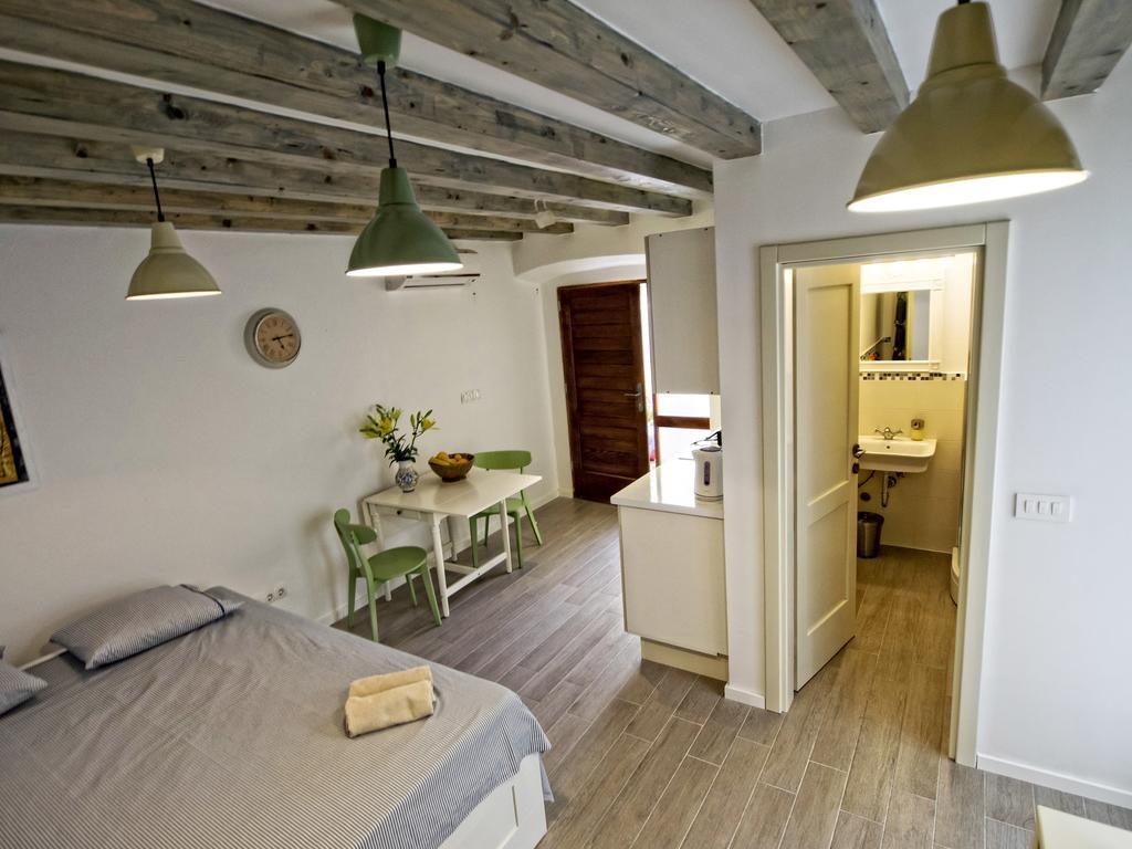 Anja Apartments Šibenik Rom bilde